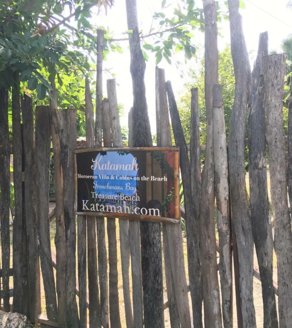 Katamah Beachfront Guesthouse