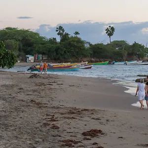 Golden Sands Hotel